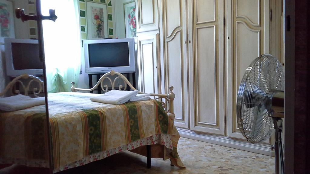 Tropical Bed&Breakfast Lucca Ngoại thất bức ảnh